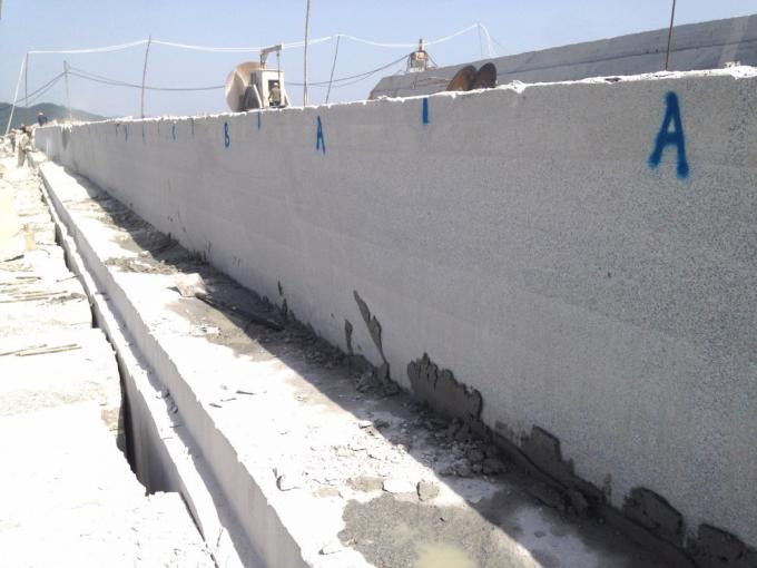 Pasos interiores del autobús del granito de las escaleras G603 del granito de las canalizaciones verticales de los pasos de la piedra de Ourdoor para las escaleras al aire libre